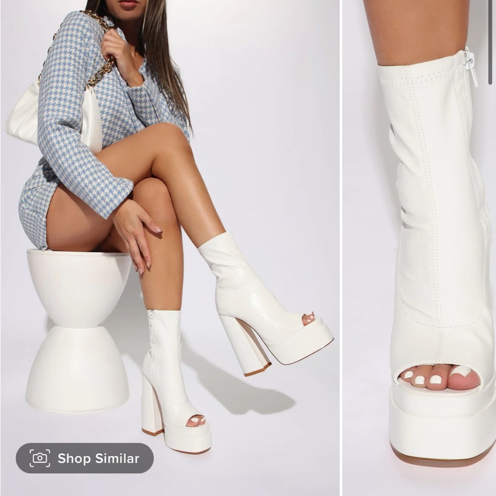 Fashion Nova GoGo Booties